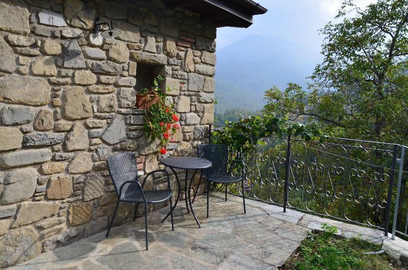 Il Fondaccio Otel Lizzano In Belvedere Dış mekan fotoğraf