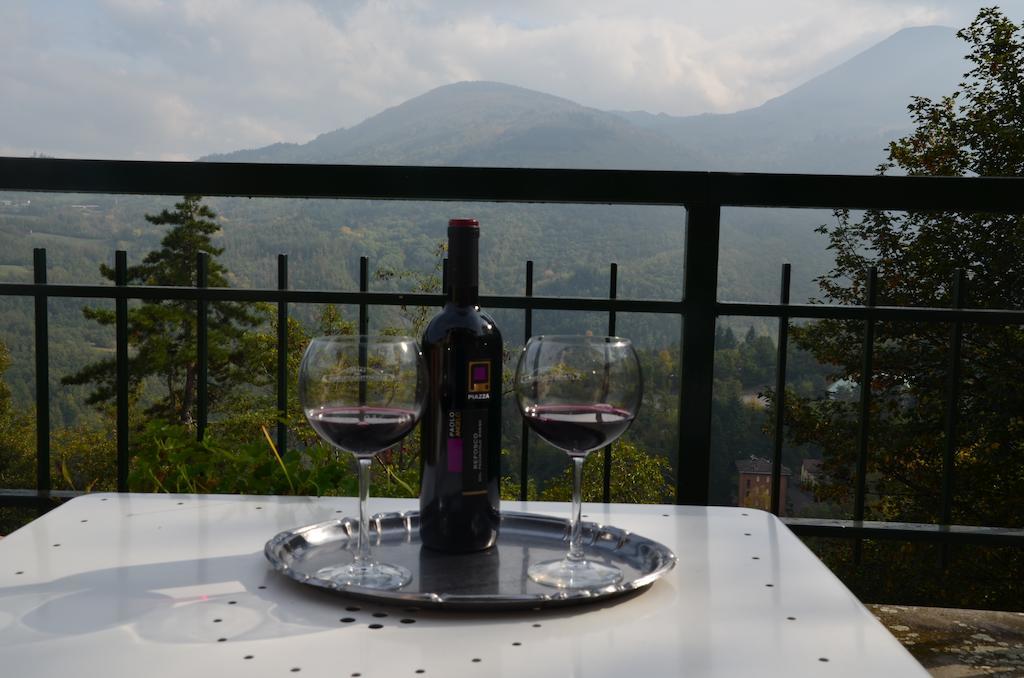Il Fondaccio Otel Lizzano In Belvedere Dış mekan fotoğraf